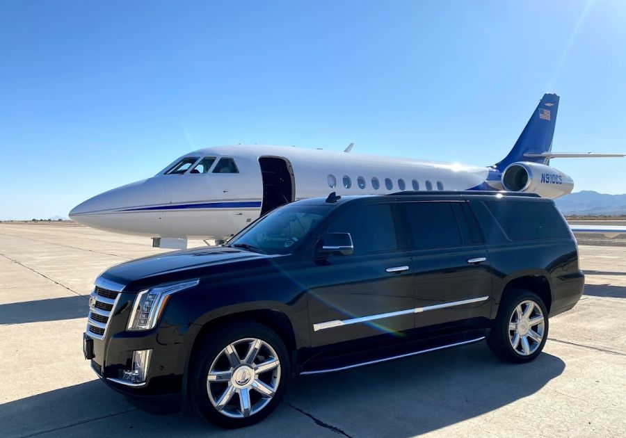 What Is a Limousine Service? Everything You Need to Know