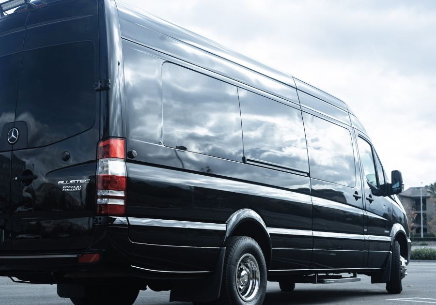 What Is The Best Transportation Option in Palm Desert?